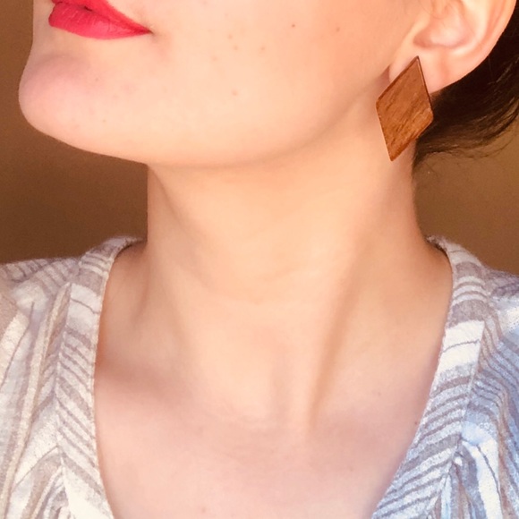 πΌ{ vintage }boho hippie geometric wooden earrings - Picture 2 of 4
